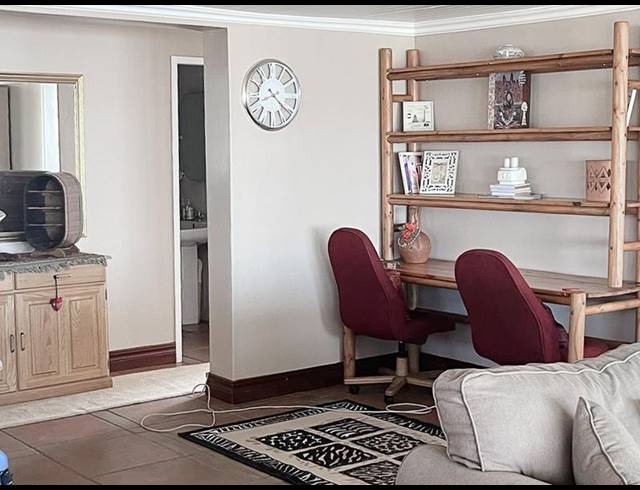 3 BEDROOM HOUSE FOR SALE IN BRONKHORST BAY